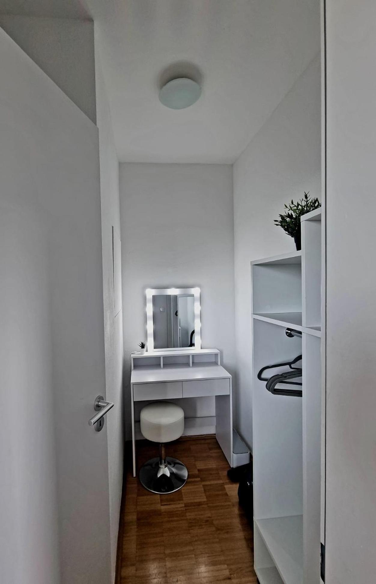 Ferienwohnung Koeln Εξωτερικό φωτογραφία